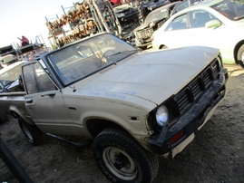 1980 TOYOTA TRUCK TAN 2DR 4 CYL MT Z15008